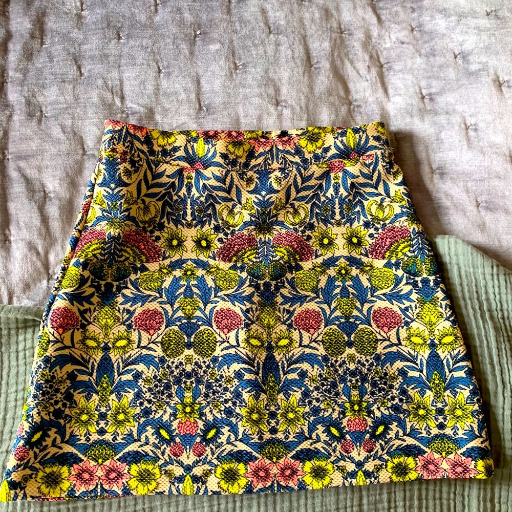 New HM skirt